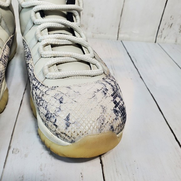 Air Jordan 11 Retro Low Snake Light Bone Snakeskin Men\'s Size 7.5 Sneaker CD6846 main image 7